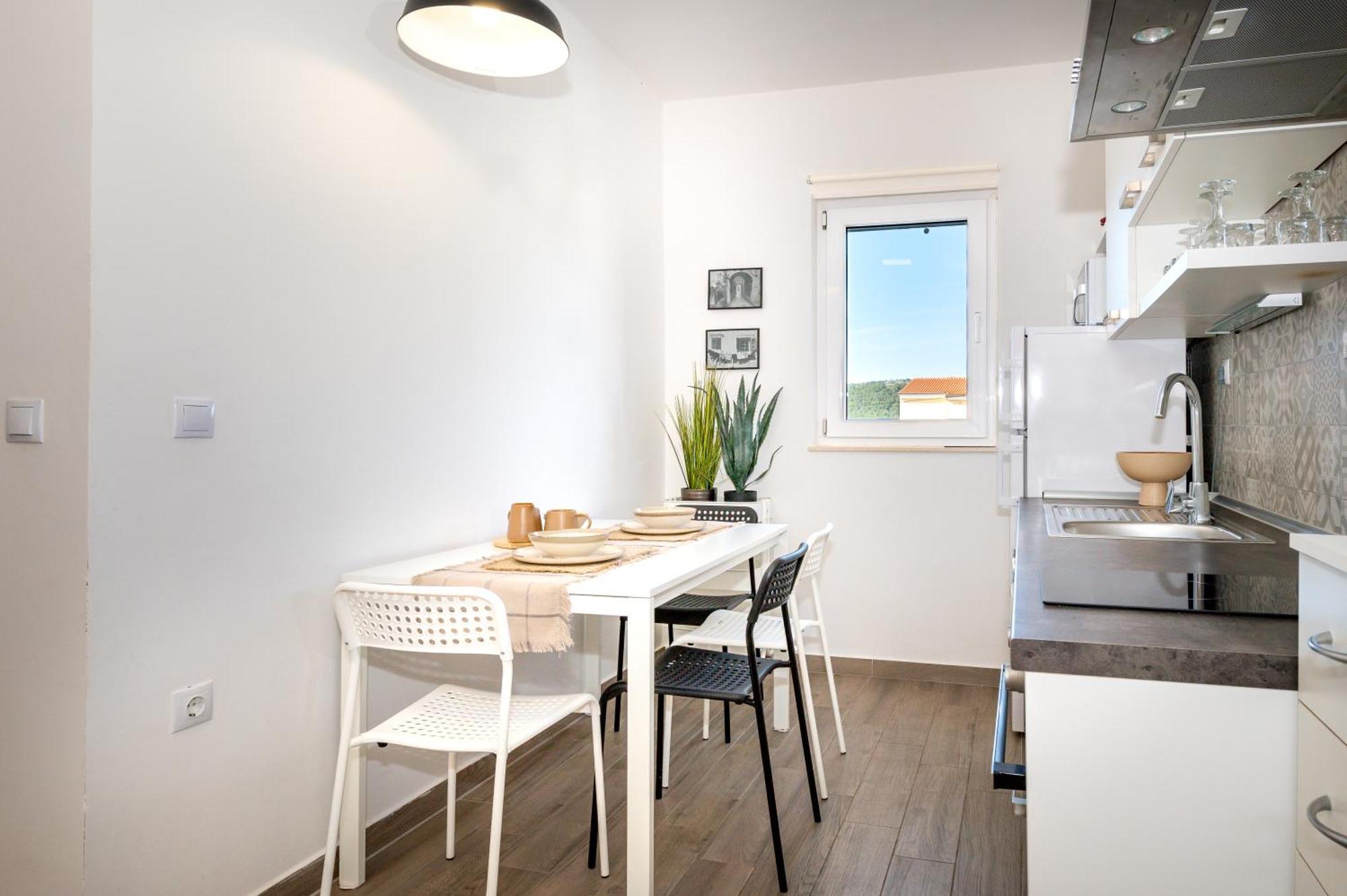 שיבניק Ojra New Apartment With Seaview מראה חיצוני תמונה
